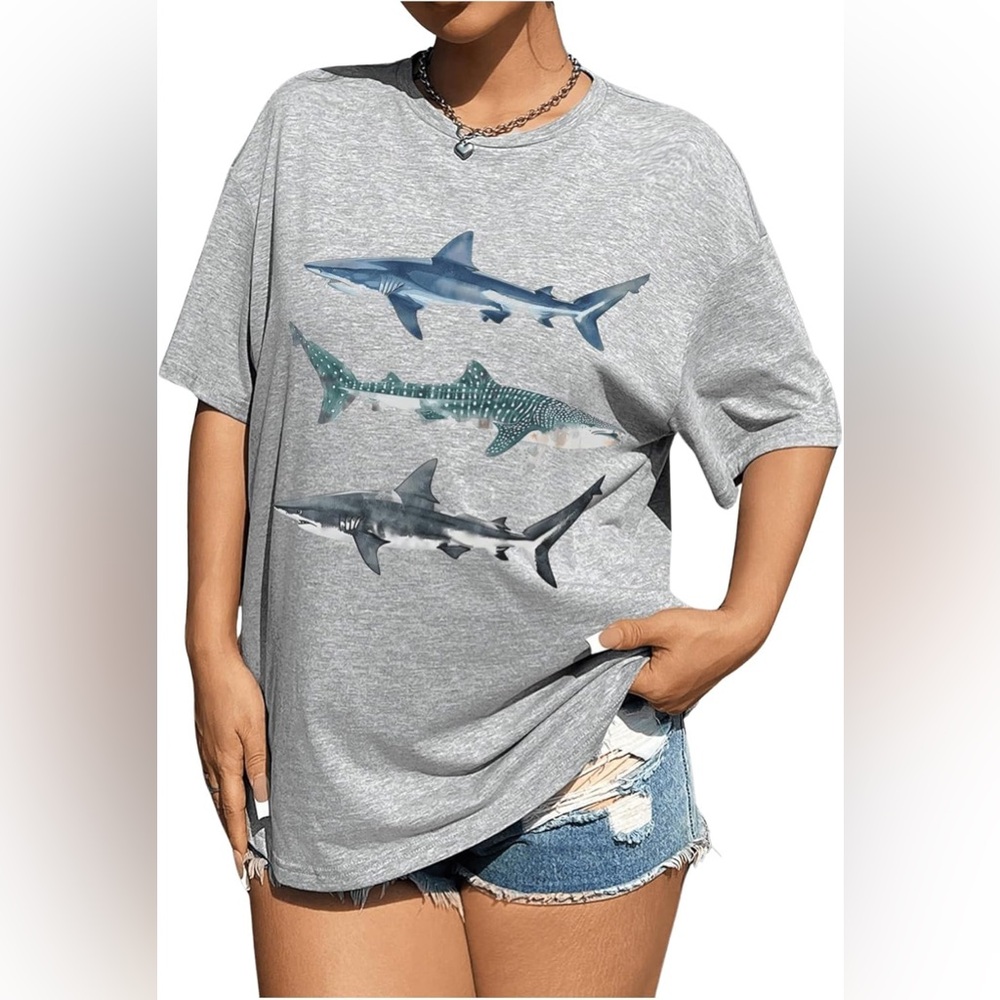 Plus Size 24/26 SHEIN FIT+ Shark Top